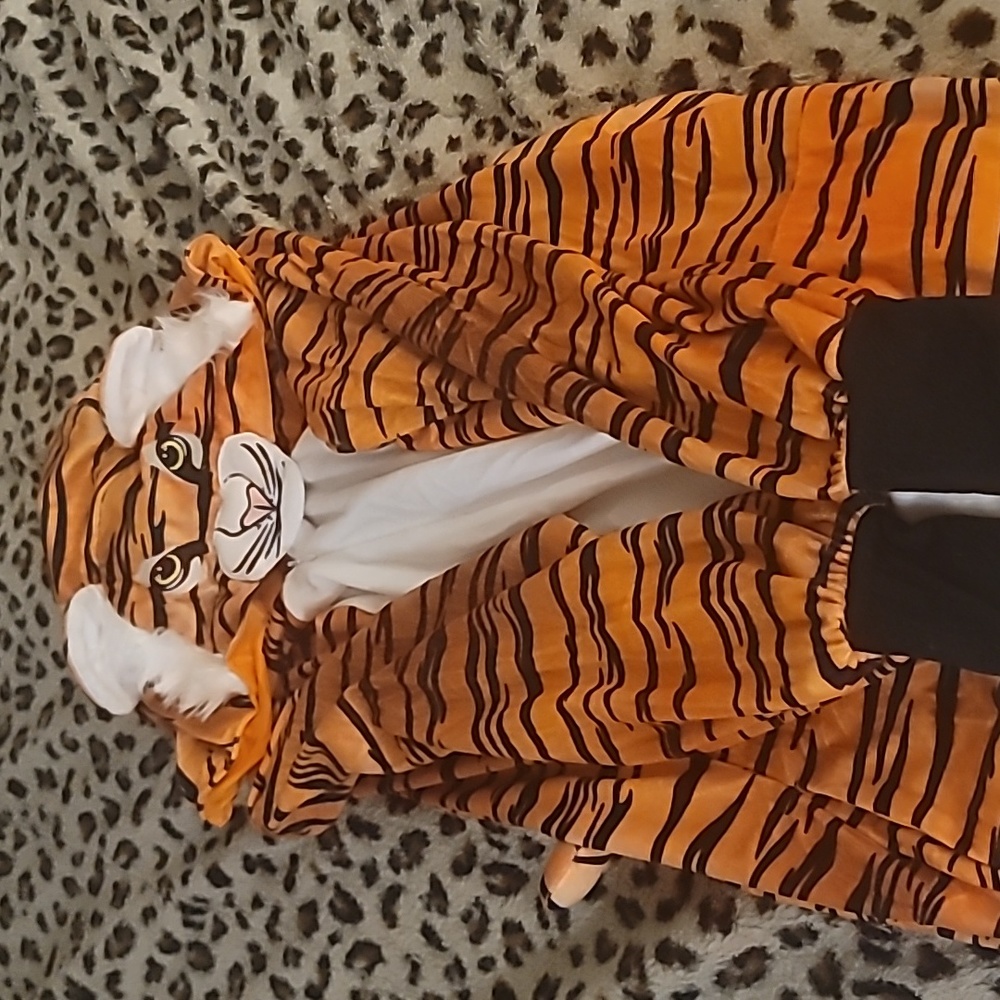 Adult Tiger Suit